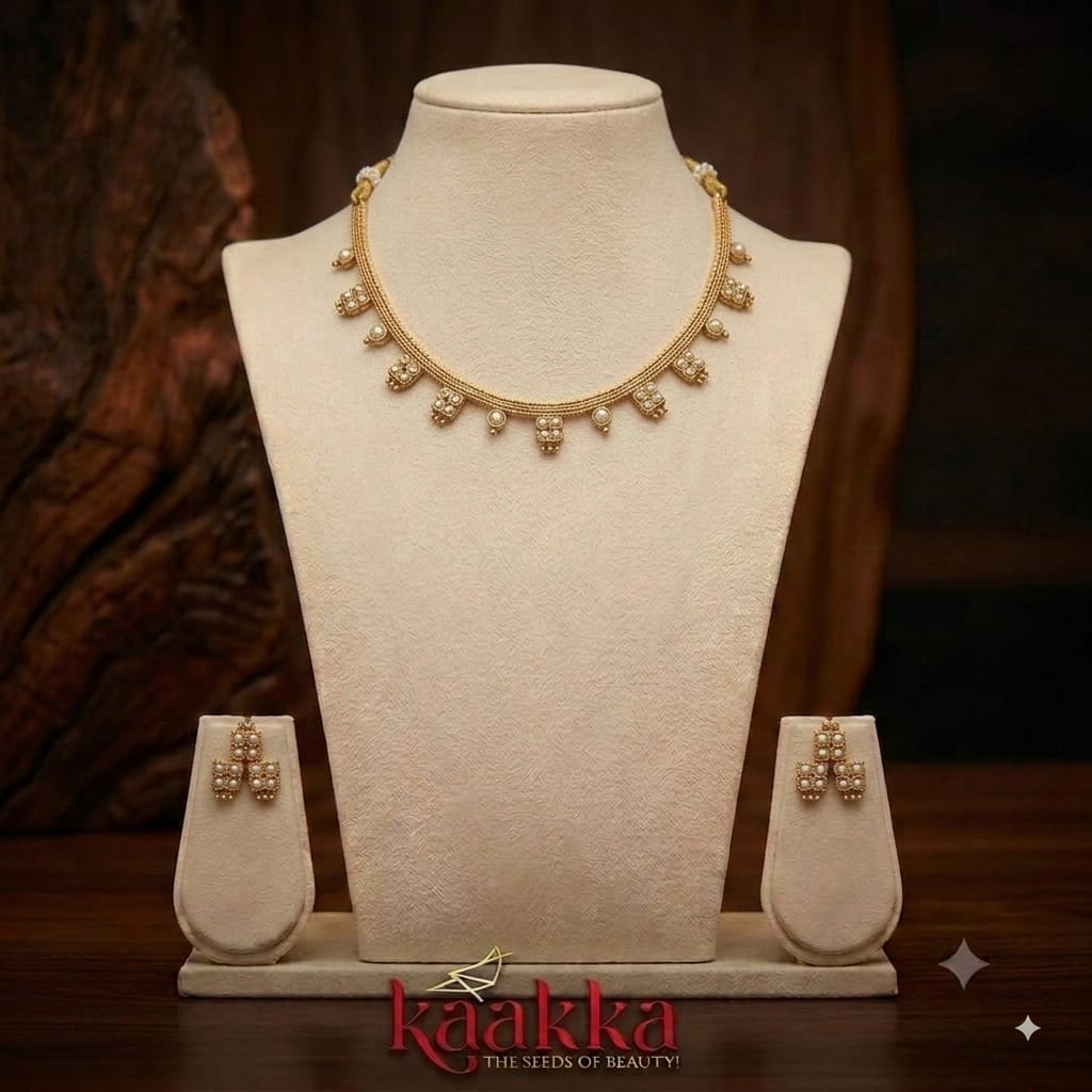 White Drops Floral Necklace with Earrings - SN33